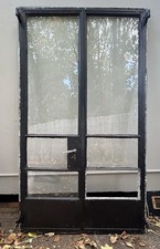 Crittall French doors 1137x1997 Approximately 3’9”x6’7”. No key