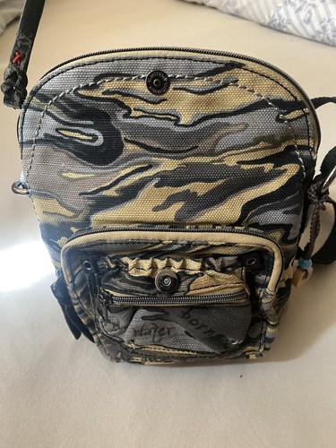 Sakroots camo xbody - xbody, fabric