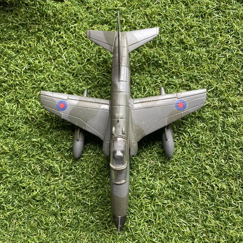 Scale plastic hawk - 1/72,