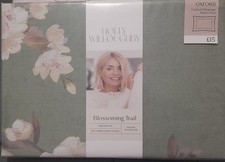 Holly Willoughby Blossoming
