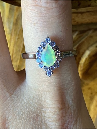 Natural ethiopian opal - natural,