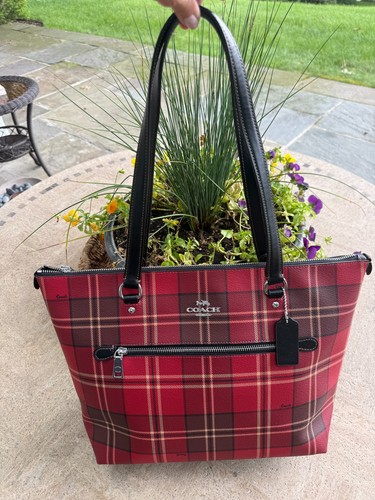 Rare coach gallery tote - tote, in