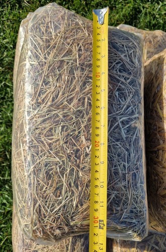 High quality 1kg meadow hay - high,