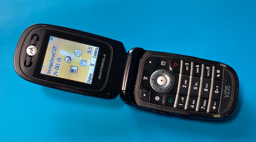 Motorola v235 mobile - motorola,