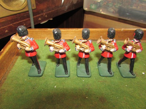 Vintage kelloggs crescent - /,