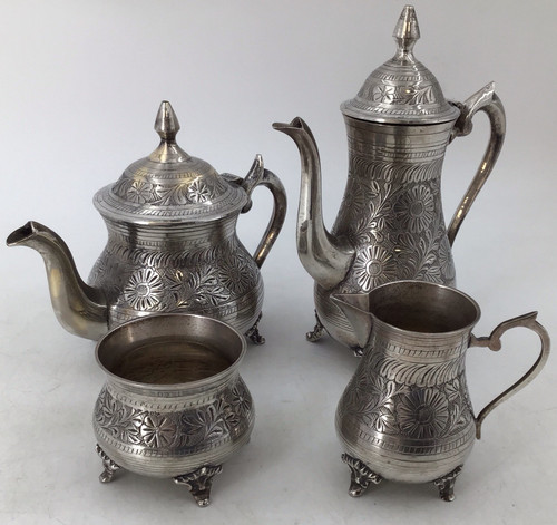 Silver plated floral piece - plated,