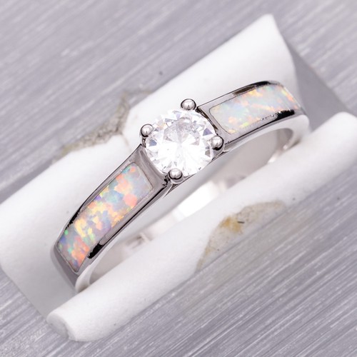 5mm simulated moissanite white - 5mm,
