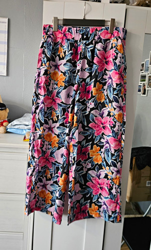 Woman black floral cropped - tu,