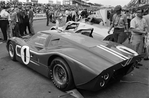 Dan gurney foyt - aj,
