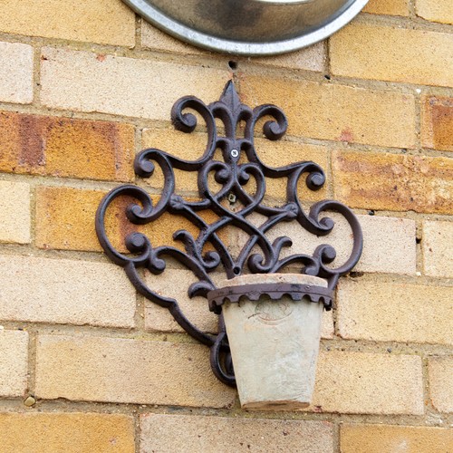 Scroll cast iron - scroll,