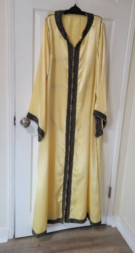 Mid century yellow - caftan, with