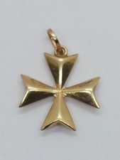Vintage 9ct Yellow Gold Maltese Cross Pendant/Charm (0.94g) 23.9mm(L) Hallmarked