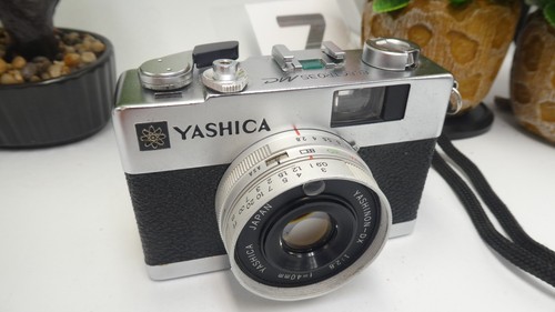 Yashica electro mc film - yashica,