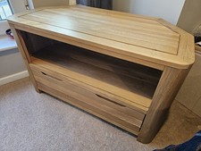 Oak Furnitureland Romsey TV