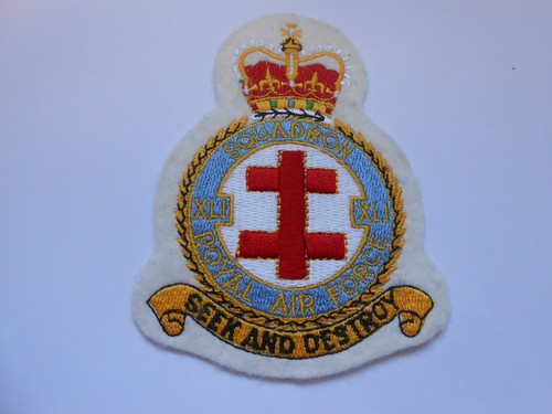 Xli raf squadron crest - ,