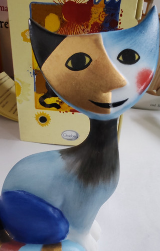 Porcelain cat rosina - porcelain,