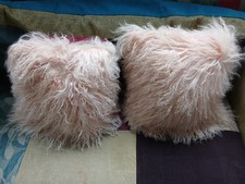 Malini X2 Mongolian Real Lambs Wool Cushions Bnwt 40x40 Cm Didn't Match Settee!