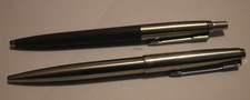 Vintage parker pens