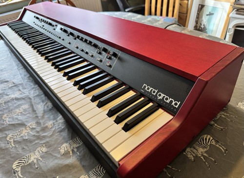 Nord grand key stage piano - 88-key,