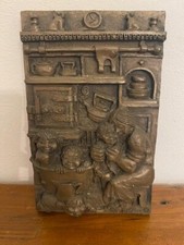 Vintage "Robert Olley" Moulded