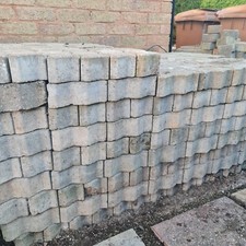 ~ 472 Grey Concrete Paver Bricks for Garden, Path, Patio, Driveway, etc.