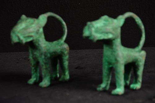 Bronze old benin leopard - bronze:,
