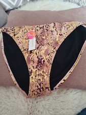 WOMENS ACCESSORIZE AT MONSOON