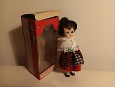 Boxed Vintage Gwyneth Blinking