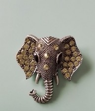 Beautiful Silver Tone Rhinestone Elephant Brooch / Pin  With Gift Box 