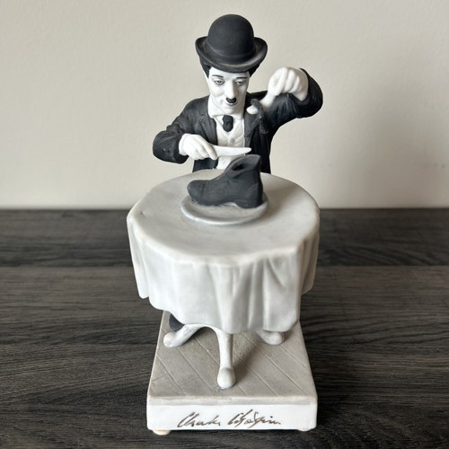 Vntg charlie chaplin - vntg,