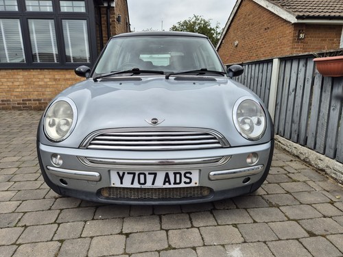 Reg mini 2001 - y,