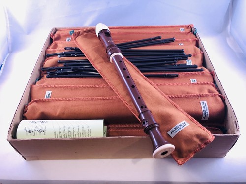 Aulos recorder model 104 - aulos,