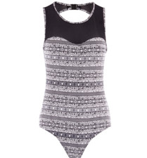 New UK8 NIP TUCK SWIM Tribal