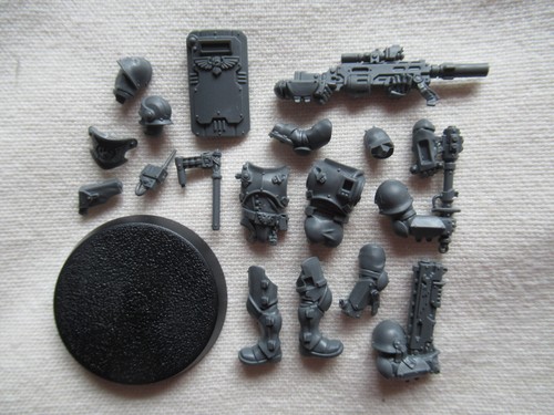Necromunda adeptus arbite - adeptus,