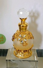 Medium golden coloured glass - golden,