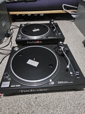 Technics 1210 MK5 Turntables