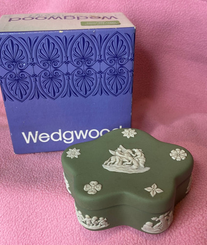 Wedgwood sage green jasper - wedgwood,