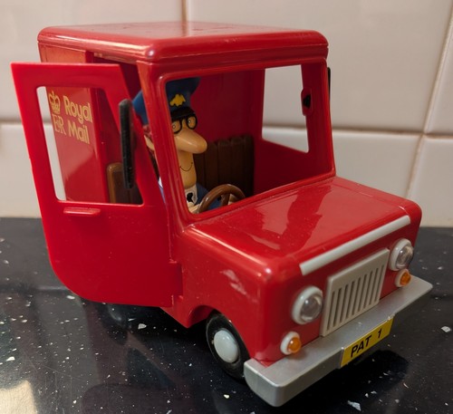 Postman pat royal - postman, van