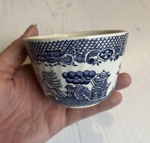 Willow pattern small bowl - small,