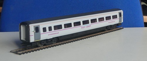 Hornby r4665 1st class - r4665,