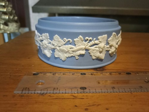 Wedgwood pale blue jasperware - pale,