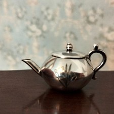Dolls house vintage, solid Silver teapot, stamped, possibly Tunbridge Wells