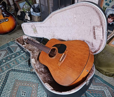 Damaged SEAGULL electro/acoustic guitar. With hardcase RRP; £825