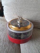 Vintage Lady Mate Musical