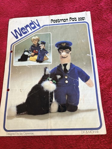 Wendy 2261 pattern - postman, pat