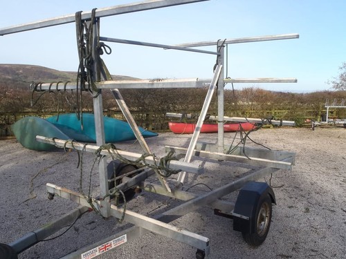 Open canoe trailer
