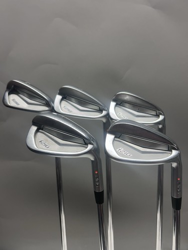 Ping i210 irons - /, /