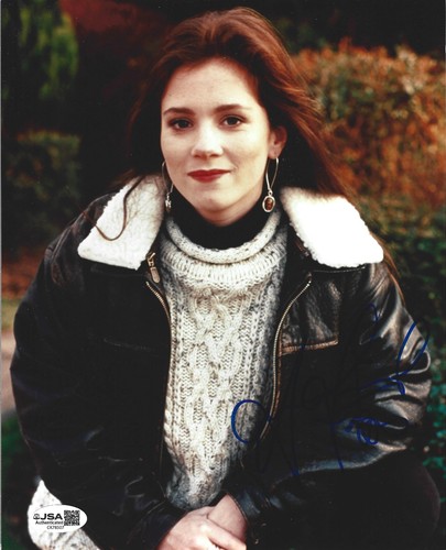 Anna friel hand - anna, photo