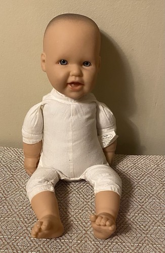 Pre owned berenguer - berenguer, doll