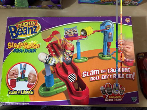 Mighty beanz slam - slam, smash